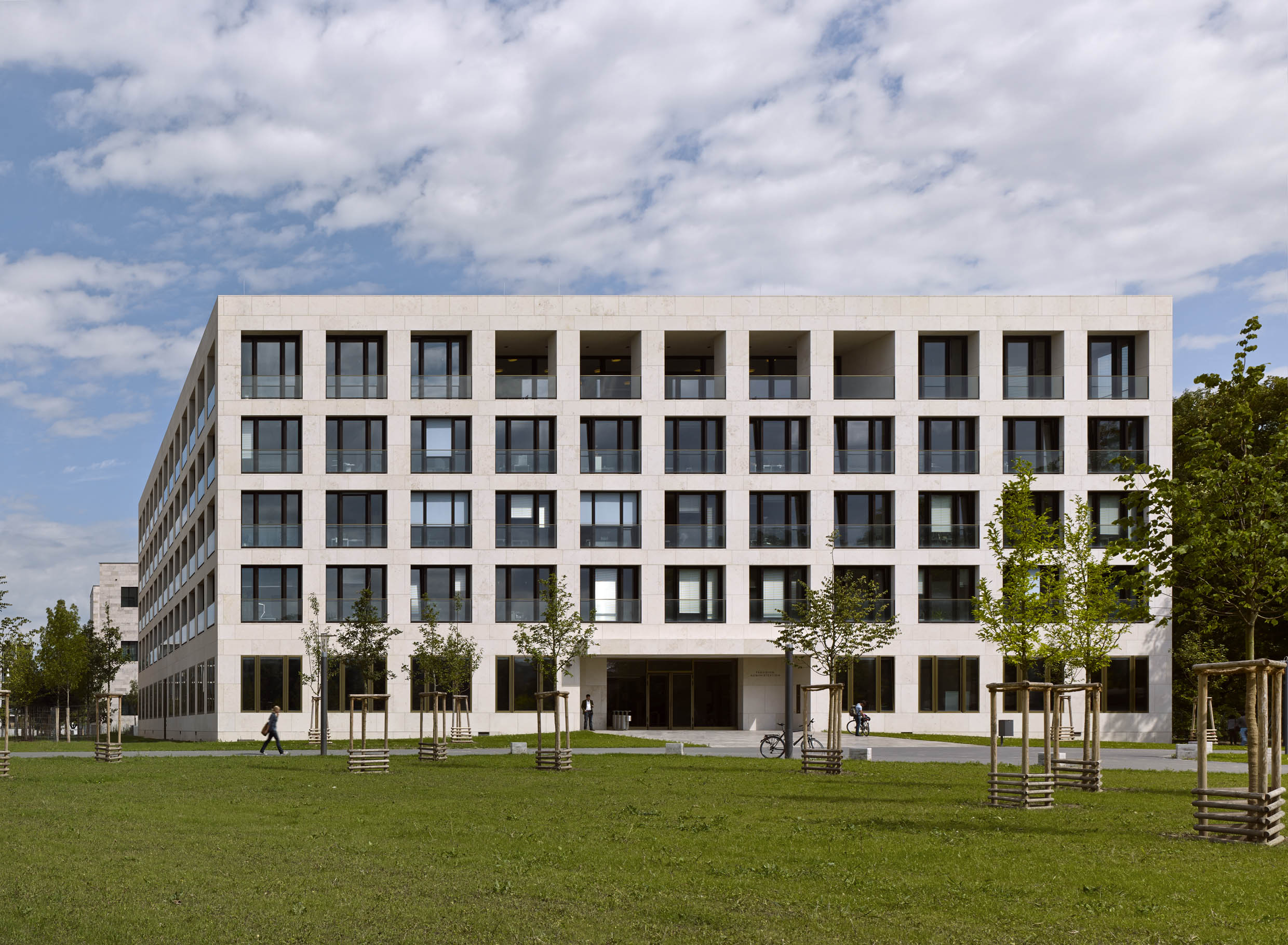 Ansicht Präsidium vom Campus © Stefan Müller
