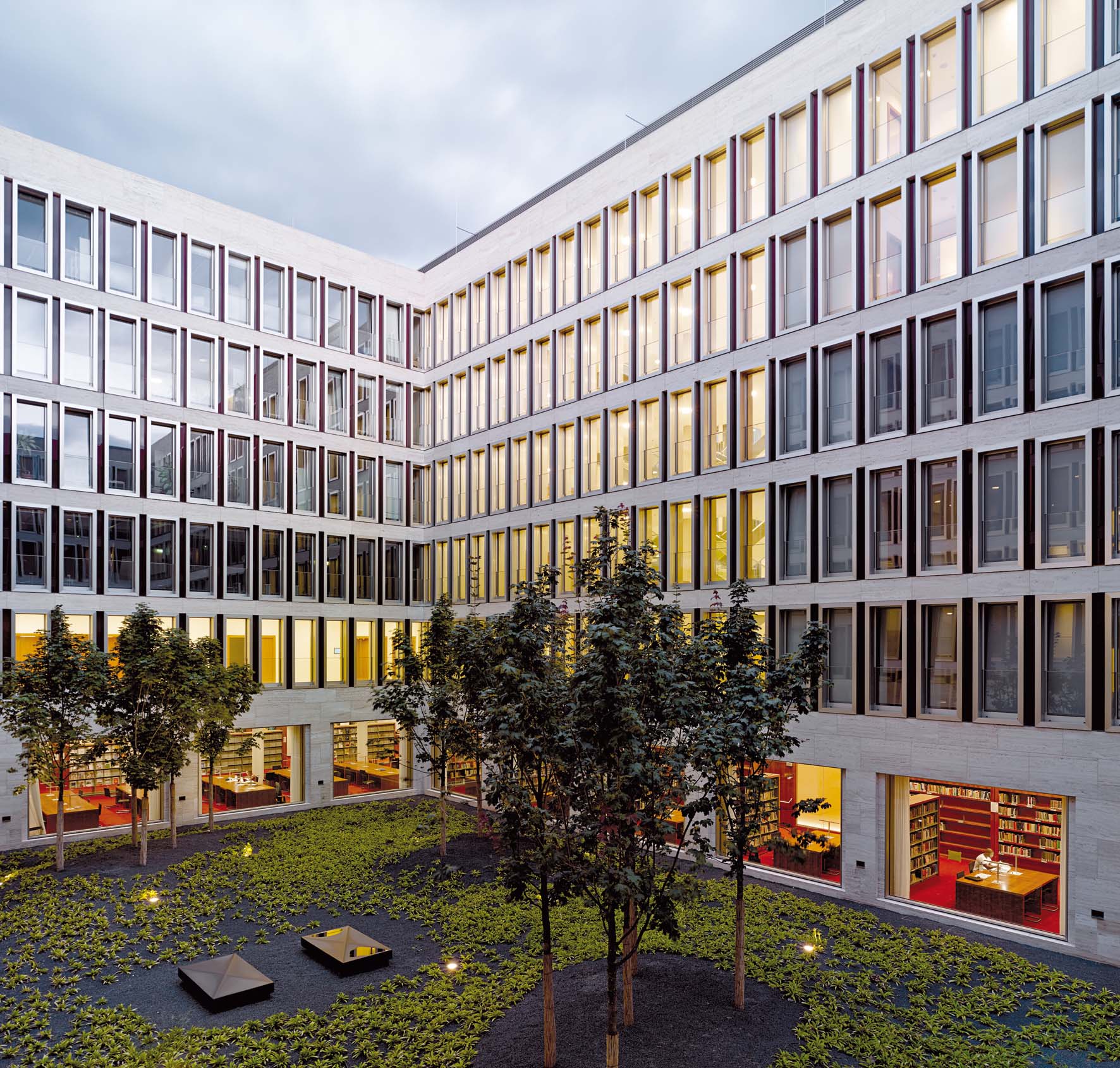 Fakultätsgebäude II, Goethe-Universität Frankfurt a.M. © Stefan Müller