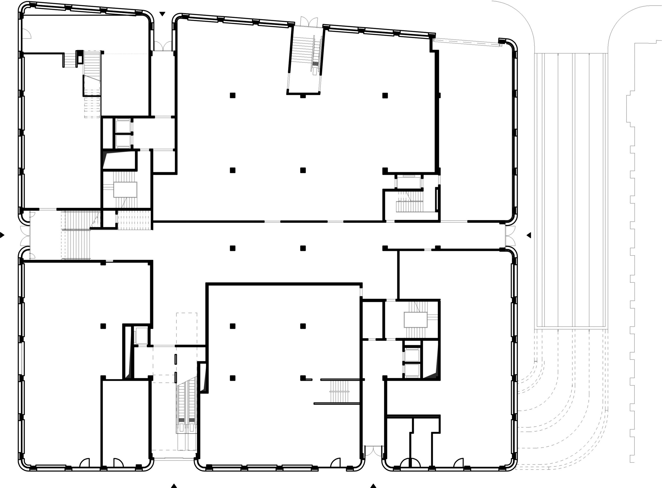 Palác Zdar, Grundriss Erdgeschoss