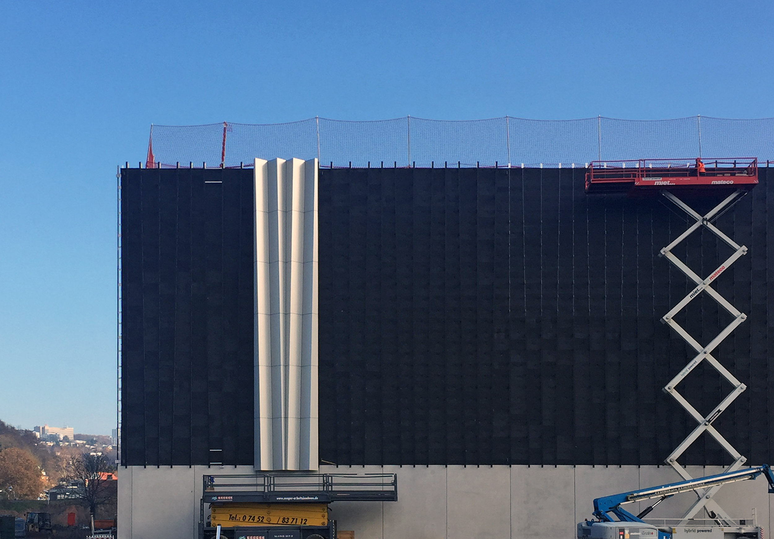 Fassadenmontage Möbel Martin Saarbrücken