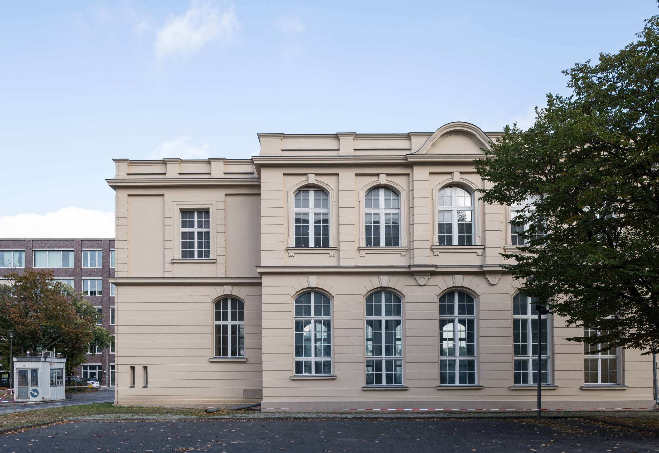 Sanierung des Berliner Dienstsitz der Bundesanstalt für Immobilienaufgaben - BImA - Fassade "Cranzbau" © André Kirchner / BBR