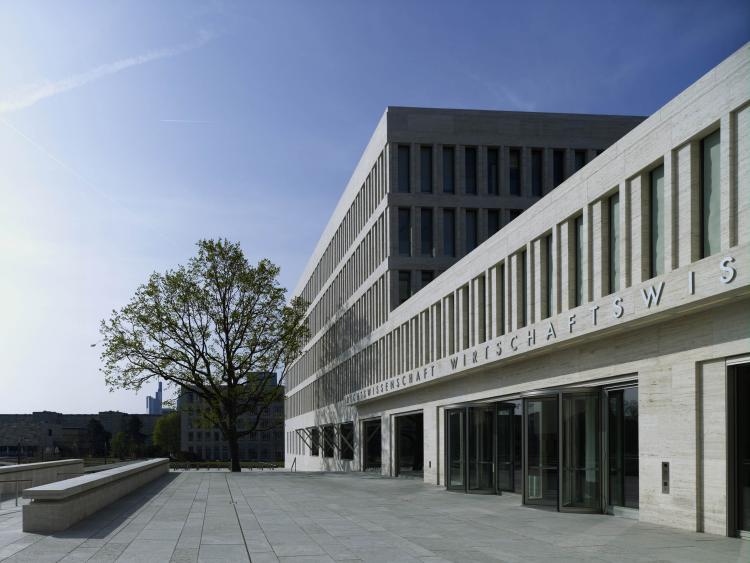 Fakultätsgebäude I, Goethe-Universität Frankfurt a.M. © Stefan Müller